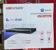 Hikvision AcuSeek PoE NVR 16ch DS-7616NXI-/16P/Vpro - 1