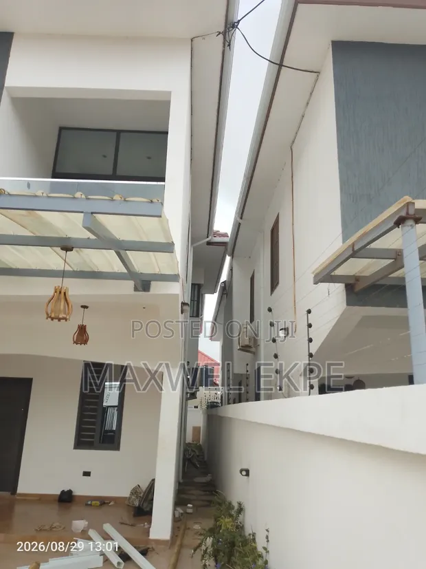 PVC Gutter for Estate Houses - 1