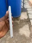 Apple iPhone 11 64GB White - 1