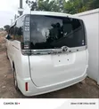 Toyota Voxy 2016 White - 5
