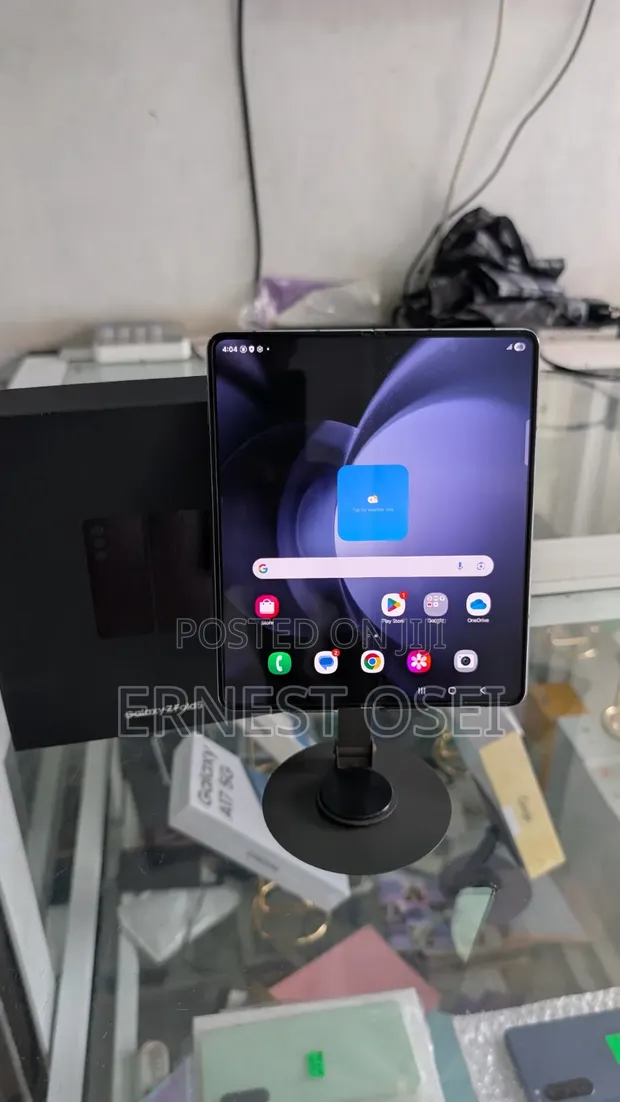 Samsung Galaxy Z Fold 5 512GB Gray - 1