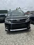 Toyota Voxy 2016 Black - 5