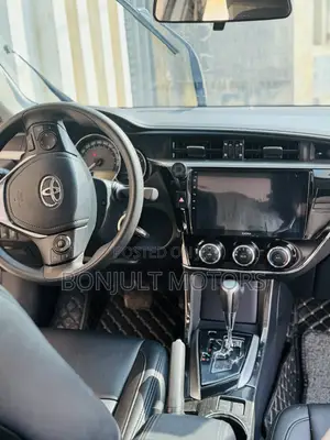 2017 Toyota Corolla L Sedan (1.8L) - Foreign Used