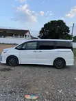 Toyota Voxy 2015 White - 3