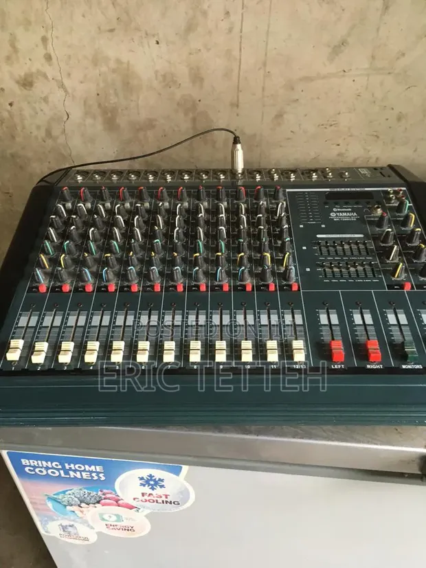 Yamaha 13 Channel Amplifier - 1