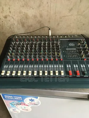 Yamaha 13 Channel Amplifier