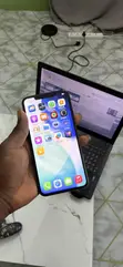Apple iPhone 11 Pro Max 64GB Gold - 1