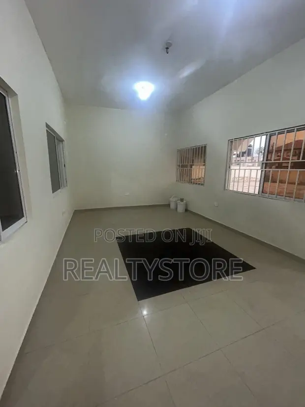 2-Bedroom Apartment for Rent in Cozy Home, Accra Metropolitan - 1