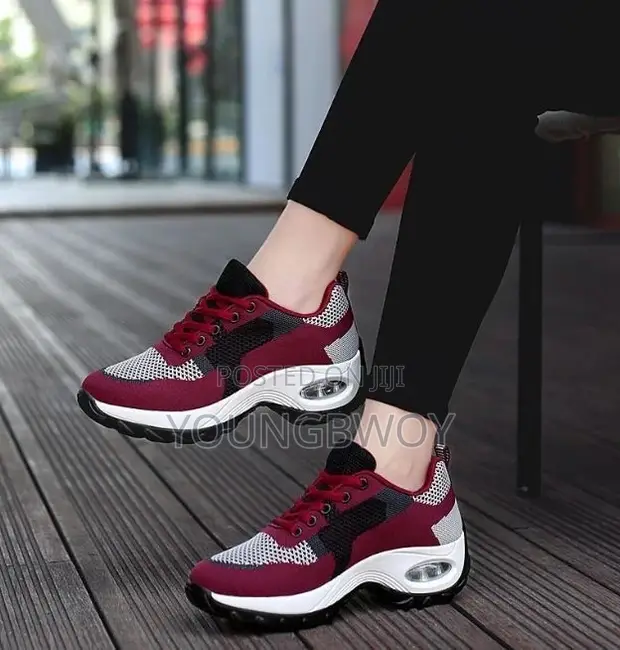 Brand New Unisex Sneakers - Sizes 37-40 - 1