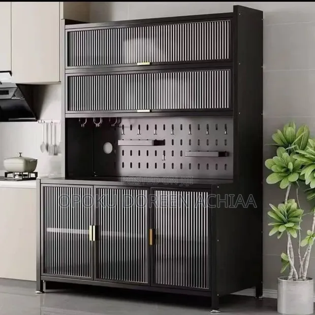 Modern Kitchen Cabinet with Door - 1