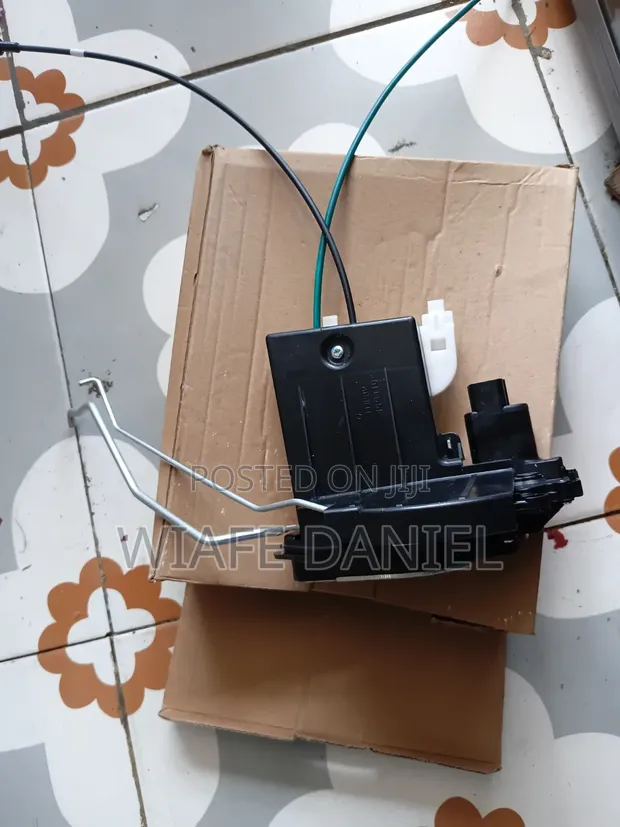 Kia Spectra 2008 Door Lock Actuator - 1