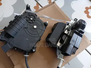 Hyundai Santa Fe 2019 Boot Locker Electronics