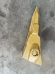 CAT 330Gc Bucket Teeth & Locker - 2