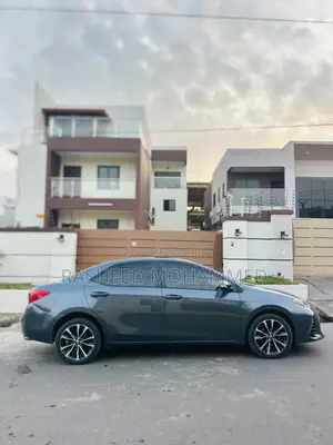 Toyota Corolla XSE 2019 Gray