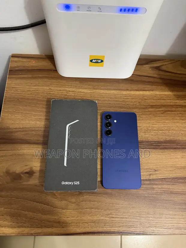 New Samsung Galaxy S25 128GB Blue - 1