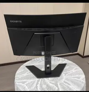Gigabyte GS32QC 32-Inch Curved Gaming Monitor