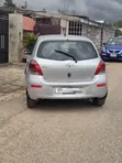 Toyota Vitz 1.0 FWD 5dr 2010 Gray - 4