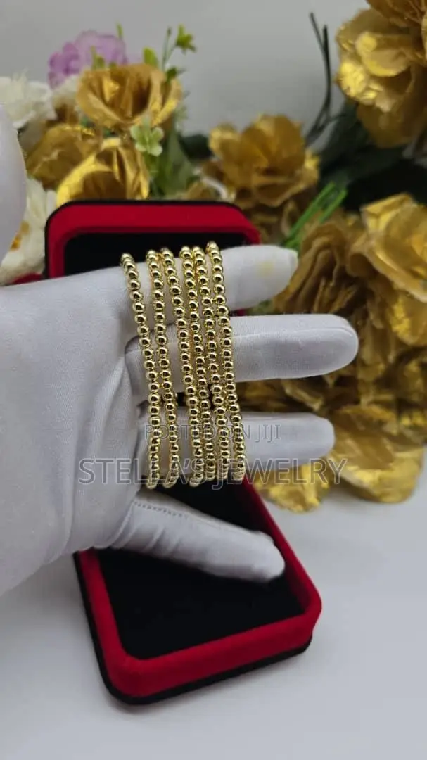 Quality 6-in-1 Ball Bracelet - Gold Plated - 1