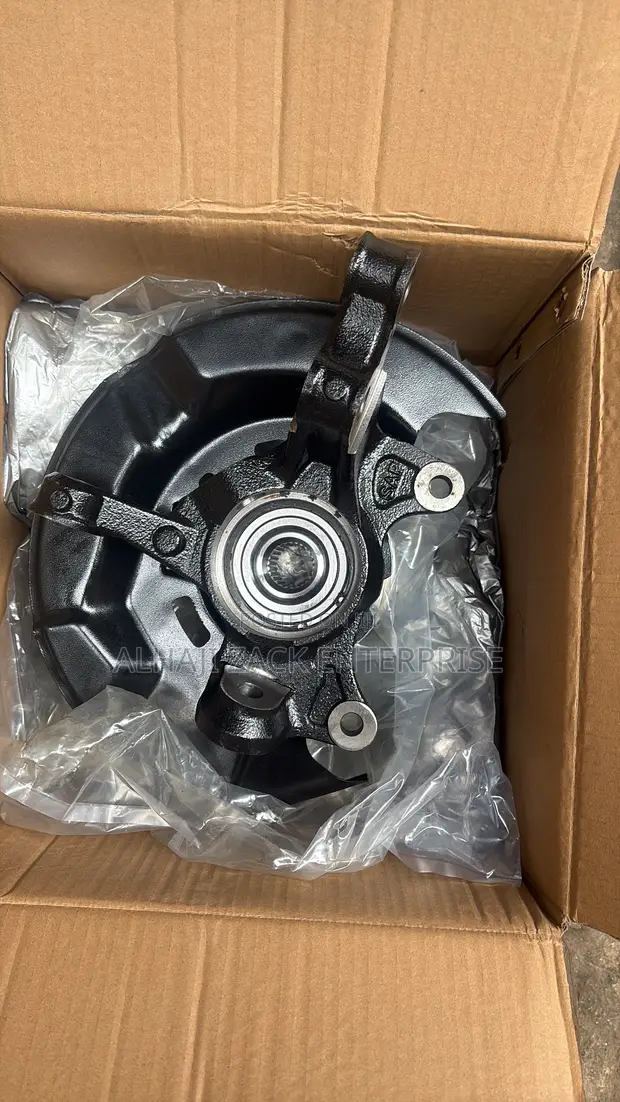 Toyota Corolla Front Hub (2009-2016) - 1