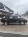Toyota Hilux 2015 Black - 2