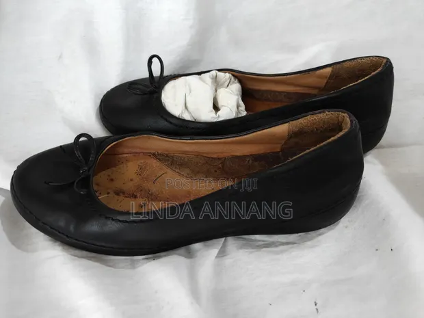 Clarks Loafers Shoes for Women - 1