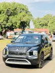 Mitsubishi Outlander Sport SE 2023 Black - 2