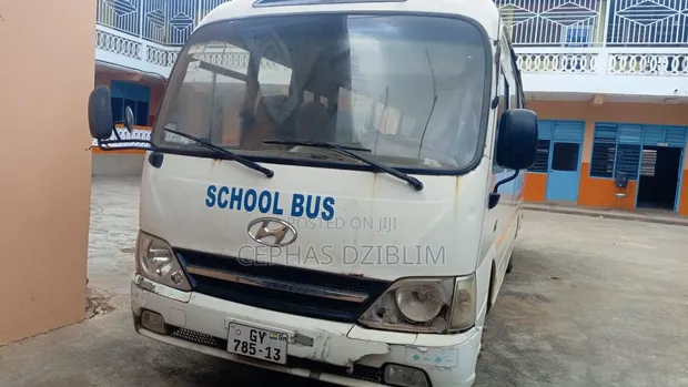 Hyundai County Bus 2012 White - 1