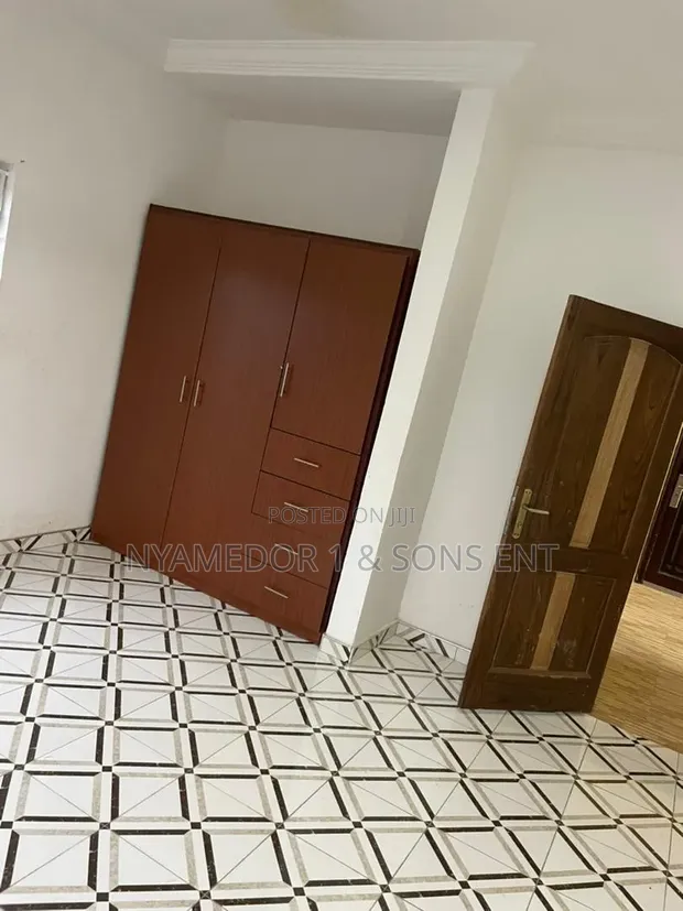 3 Bedroom House for Sale in Donyina Estate, Ejisu-Juaben - 1