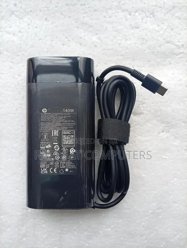 HP 28V 5A 140W USB-C Adapter - 1