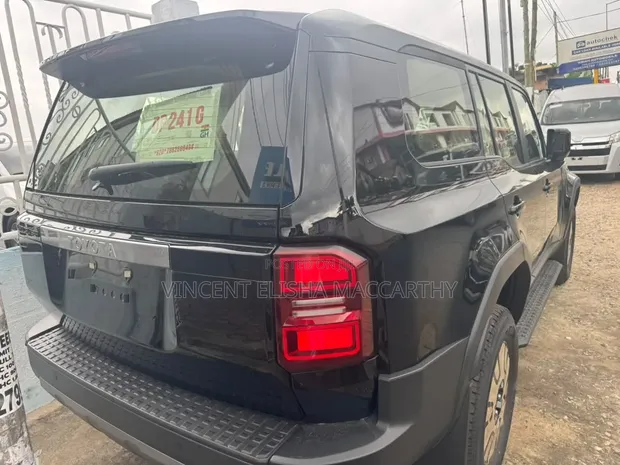 Toyota Land Cruiser Prado 2026 Black - 1