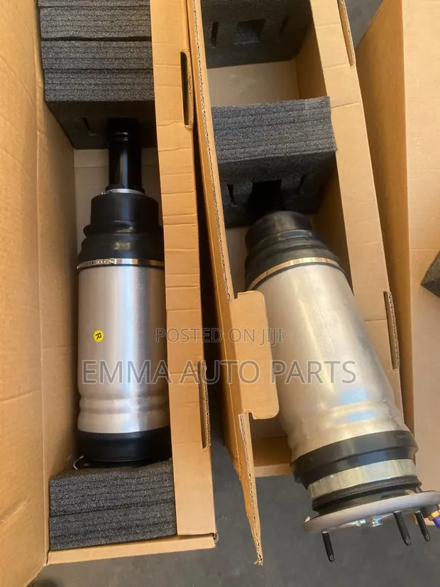Range Rover Velar 3.0 Air Suspension - 1