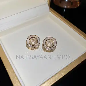 Beautiful High-End Quality Design Earrings