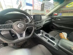 2020 Nissan Altima 2.5 S FWD Silver