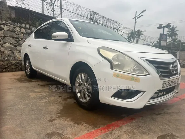 Nissan Almera 2016 White - 1