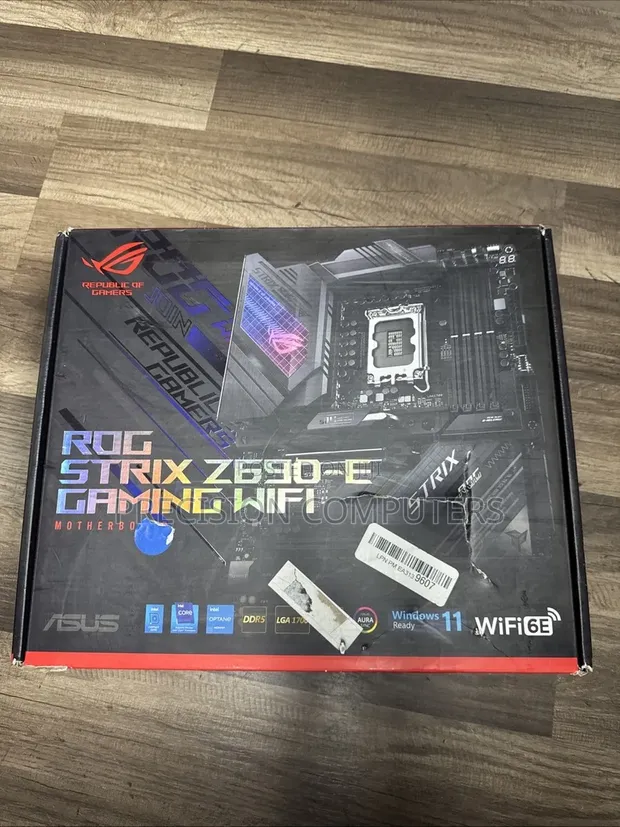 ASUS ROG Strix Z690-E Gaming WiFi Motherboard - 1