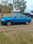 Volkswagen Passat 2004 Blue - 3