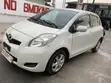 Toyota Vitz 2011 White - 1