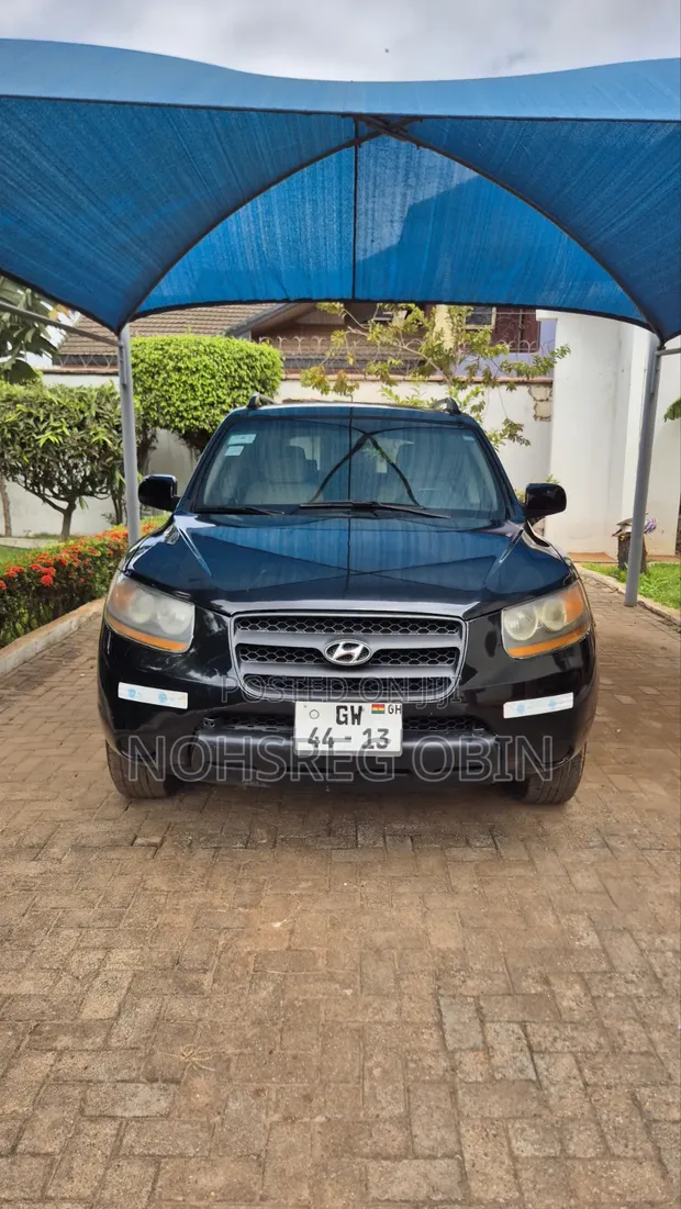Hyundai Santa Fe 2.7 SUV 2008 Black - 1