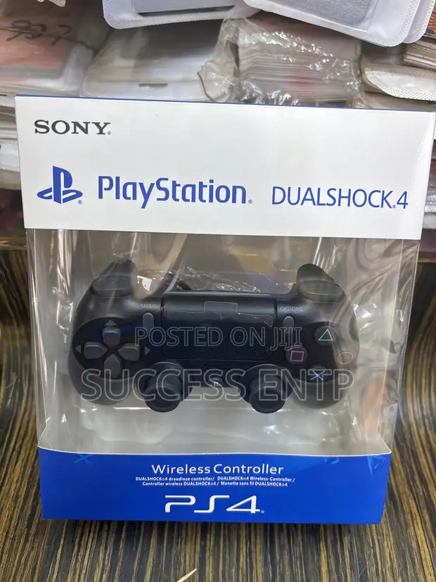 PS4 Wireless Game Pad - 1