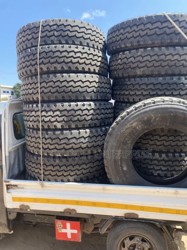 Brand New 315/80R22.5 Truck Tyres - 1
