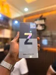 New Samsung Galaxy Z Flip 3 128GB Black - 2