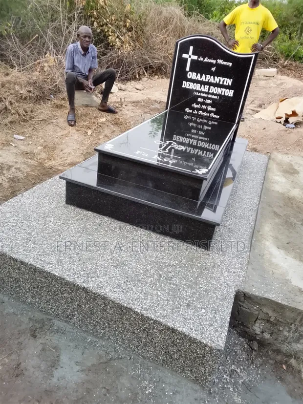 Professional Tombstone Construction & Grave Decoration - 1