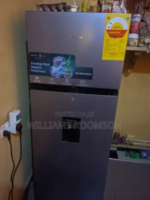 Hisense Refrigerator - 2-Door Top Freezer