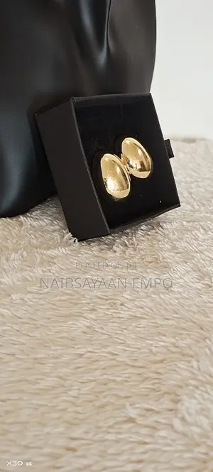 Irregular Round Metal Stud Earrings