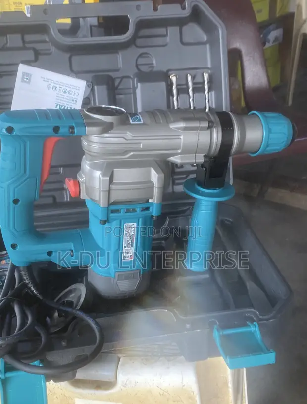 Total 1050W Rotary Hammer with 5 Bits - 1