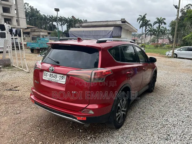 Toyota RAV4 2016 Red - 1