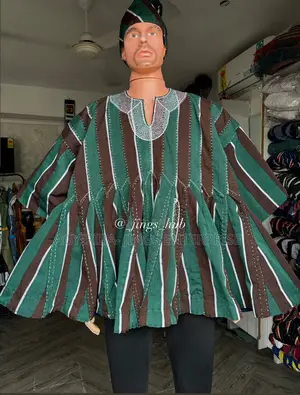Men's Green and Brown Smock