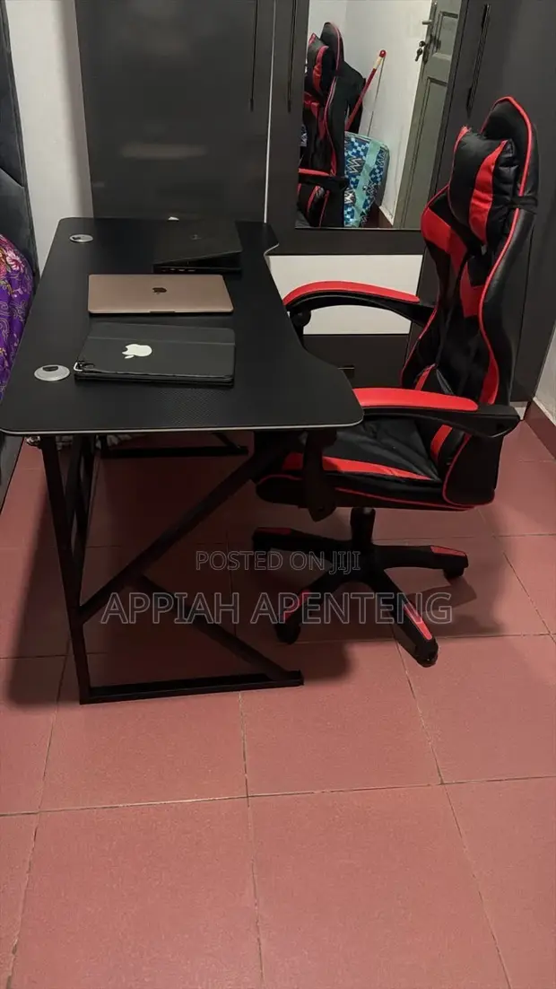 VIG Furniture Gaming Table - Brand New - 1
