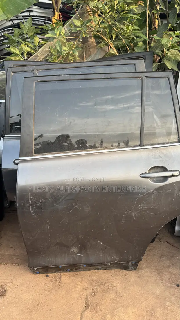Toyota Highlander Doors Set (2008-2012) - 1