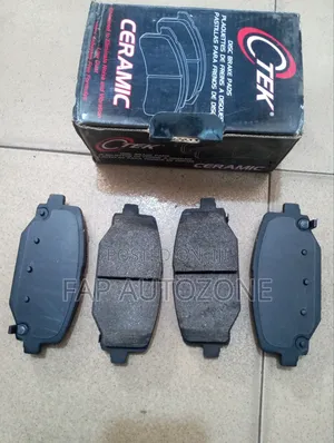 Centric Premium Brake Pads for Chrysler Town and Country, Dodge Journey (USA)